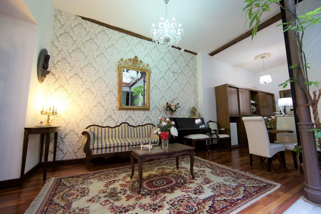 Hotel Boutique Nueve Leyendas 우베다 외부 사진