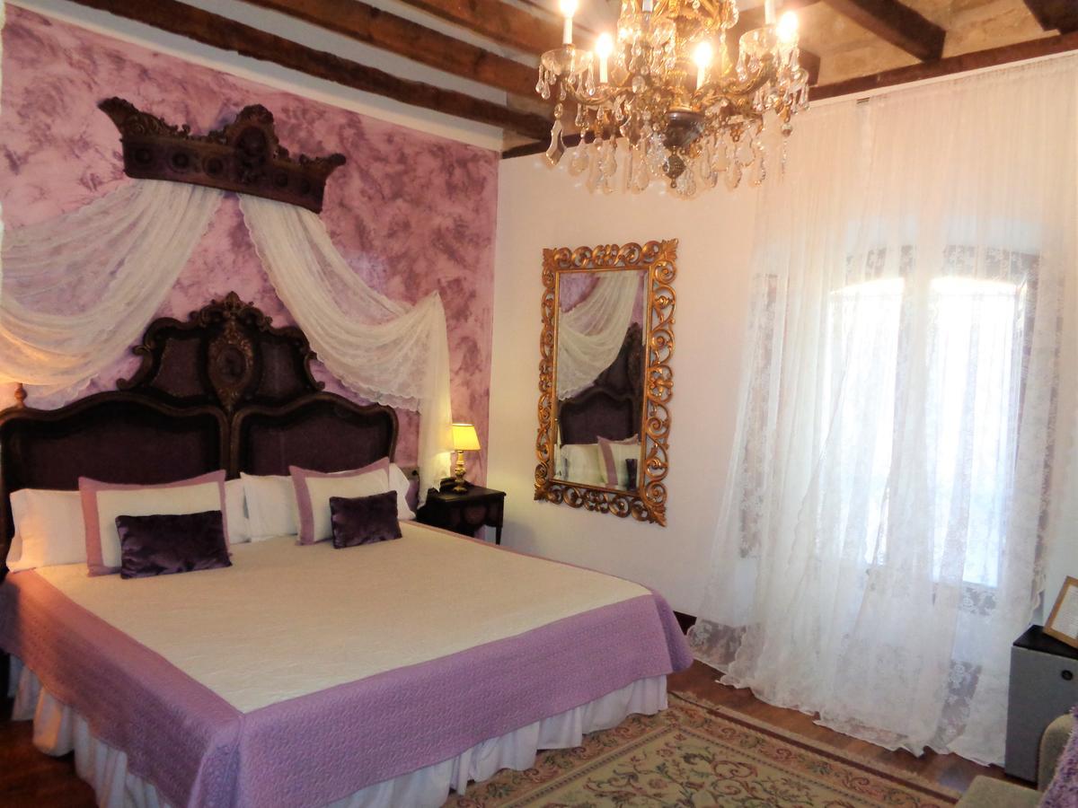 Hotel Boutique Nueve Leyendas 우베다 외부 사진